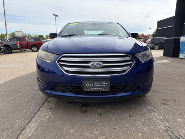 2015 Ford Taurus SEL
