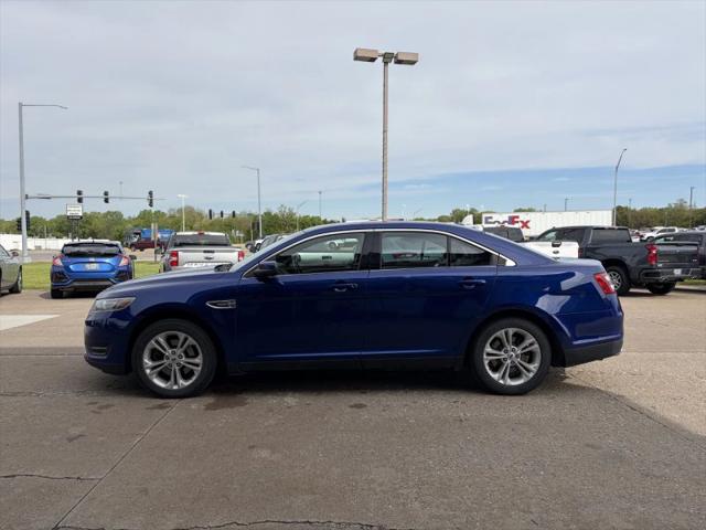 2015 Ford Taurus SEL