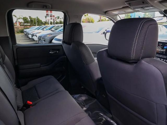2026 Nissan Frontier Crew Cab SV 4x2