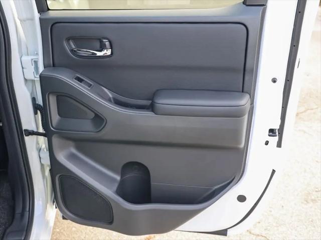 2026 Nissan Frontier Crew Cab SV 4x2