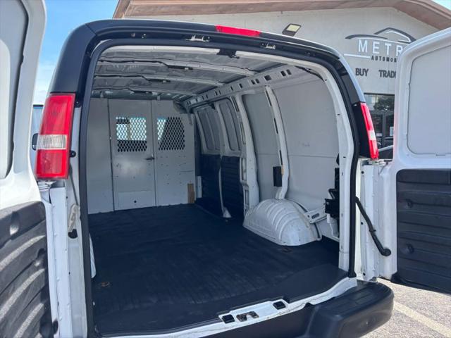2023 Chevrolet Express Cargo Van RWD 2500 Regular Wheelbase WT