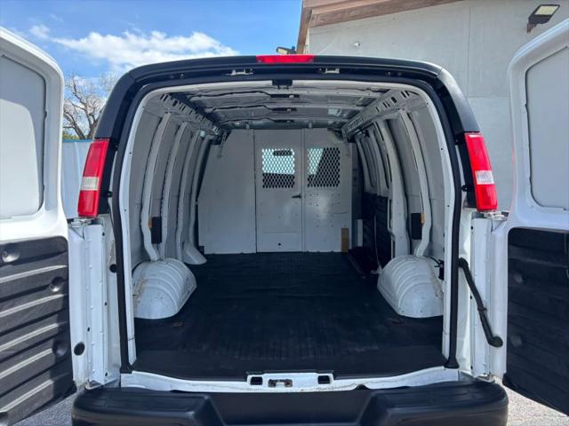 2023 Chevrolet Express Cargo Van RWD 2500 Regular Wheelbase WT