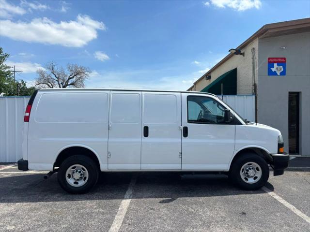 2023 Chevrolet Express Cargo Van RWD 2500 Regular Wheelbase WT