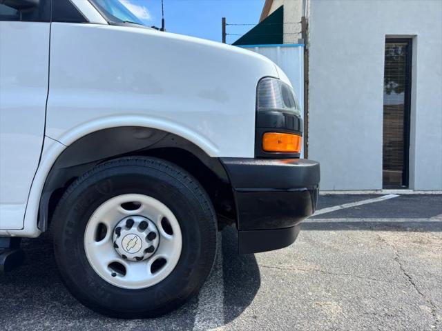 2023 Chevrolet Express Cargo Van RWD 2500 Regular Wheelbase WT