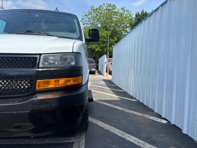 2023 Chevrolet Express Cargo Van RWD 2500 Regular Wheelbase WT