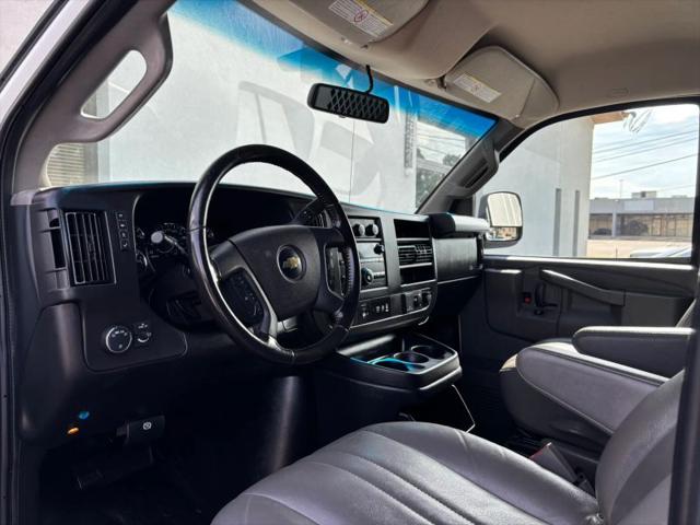 2023 Chevrolet Express Cargo Van RWD 2500 Regular Wheelbase WT