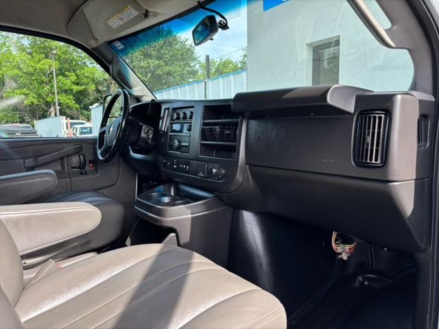 2023 Chevrolet Express Cargo Van RWD 2500 Regular Wheelbase WT