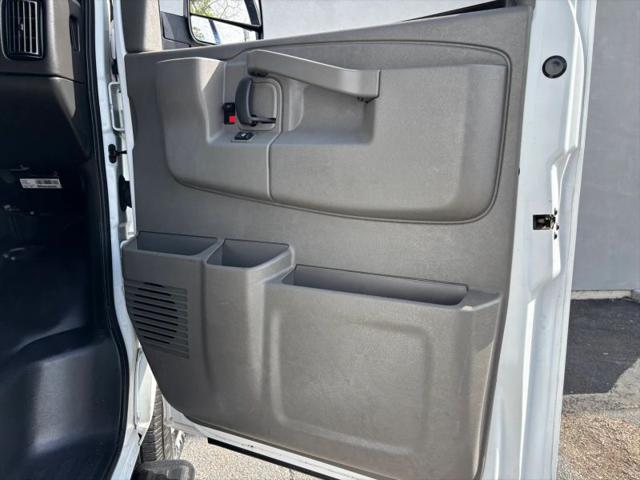 2023 Chevrolet Express Cargo Van RWD 2500 Regular Wheelbase WT