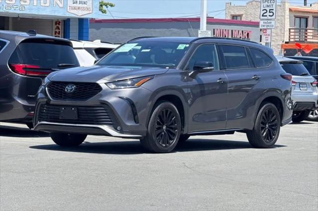 2025 Toyota Highlander XSE