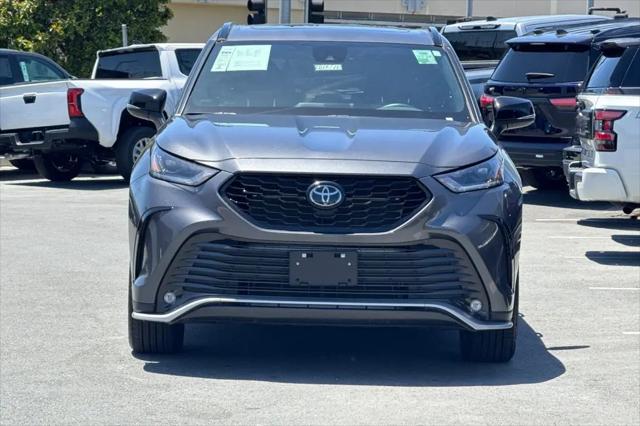 2025 Toyota Highlander XSE