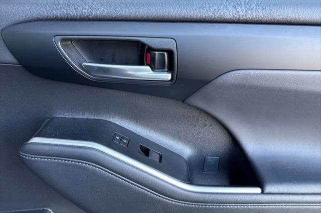 2025 Toyota Highlander XSE