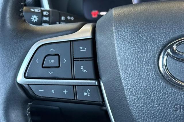 2025 Toyota Highlander XSE