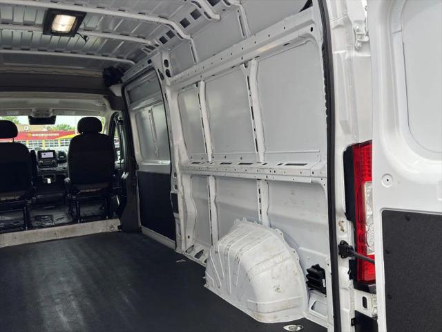 2025 Ram ProMaster 2500 Cargo Van Tradesman High Roof 159" WB w/Pass Seat