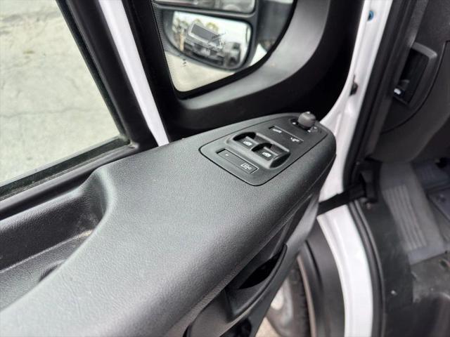 2025 Ram ProMaster 2500 Cargo Van Tradesman High Roof 159" WB w/Pass Seat