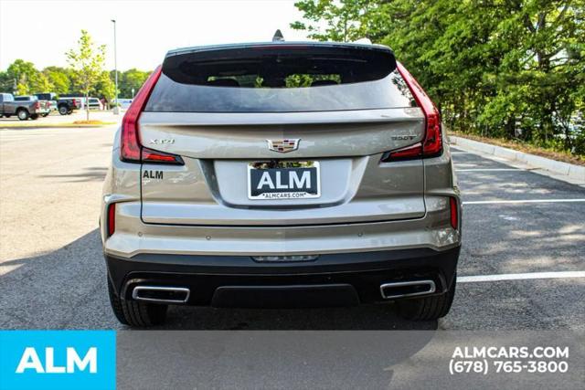 2025 Cadillac XT4 FWD Premium Luxury