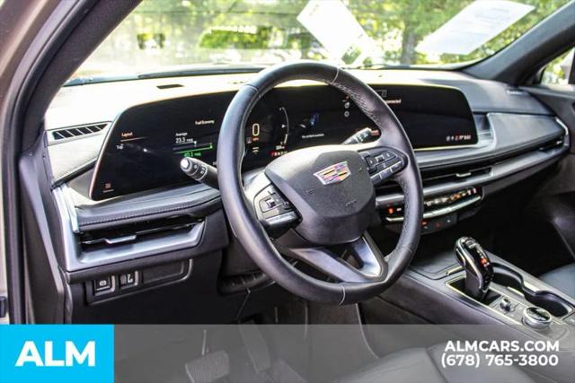 2025 Cadillac XT4 FWD Premium Luxury