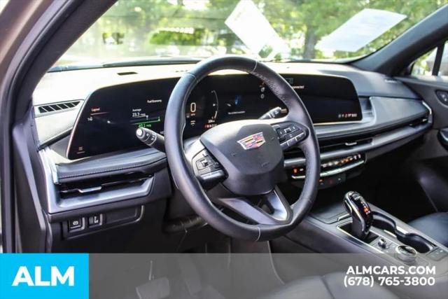 2025 Cadillac XT4 FWD Premium Luxury