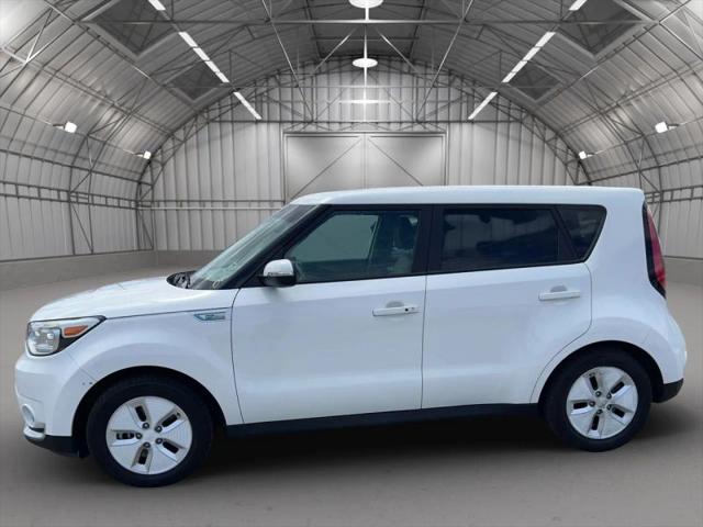 2016 Kia Soul EV Base