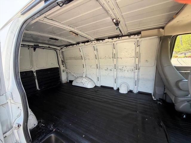 2020 Chevrolet Express Cargo Van RWD 2500 Regular Wheelbase WT