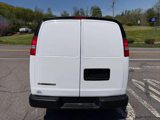 2020 Chevrolet Express Cargo Van RWD 2500 Regular Wheelbase WT