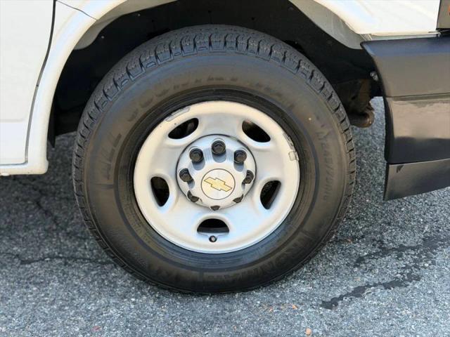 2020 Chevrolet Express Cargo Van RWD 2500 Regular Wheelbase WT