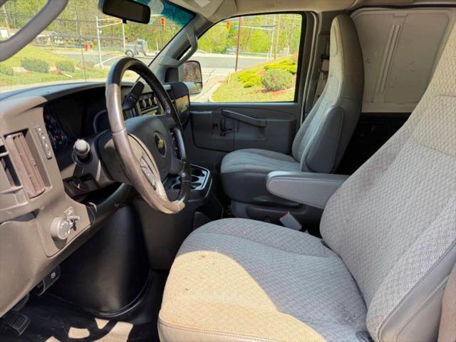 2020 Chevrolet Express Cargo Van RWD 2500 Regular Wheelbase WT