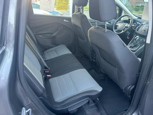 2013 Ford C-Max Hybrid SE
