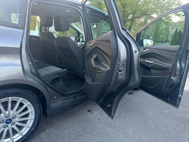 2013 Ford C-Max Hybrid SE