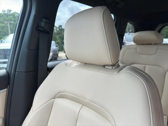 2025 Jeep Grand Cherokee Limited 4x2