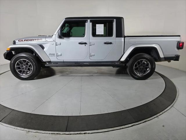 2022 Jeep Gladiator Overland