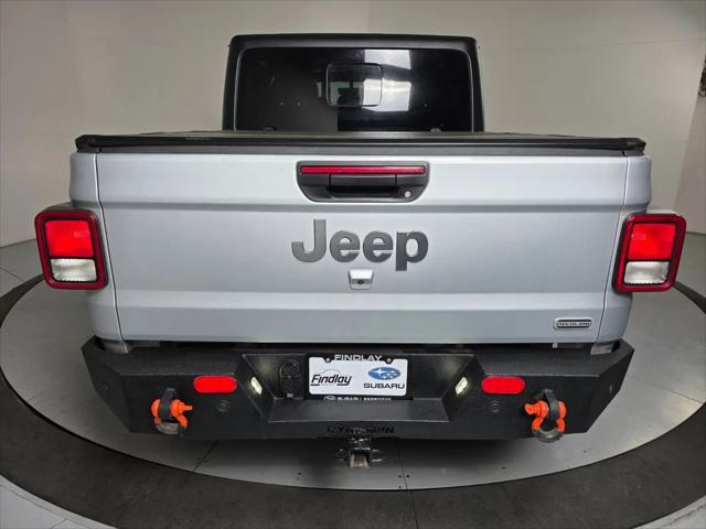 2022 Jeep Gladiator Overland