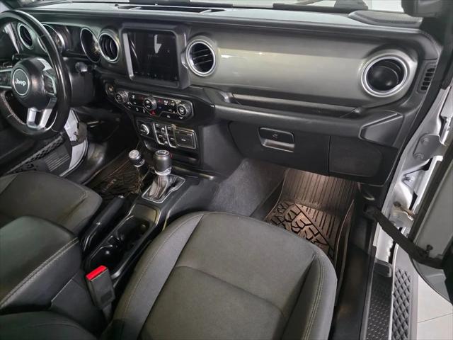 2022 Jeep Gladiator Overland