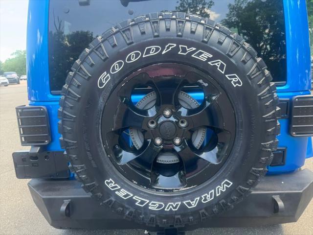 2014 Jeep Wrangler Unlimited Polar Edition