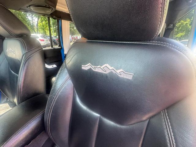 2014 Jeep Wrangler Unlimited Polar Edition
