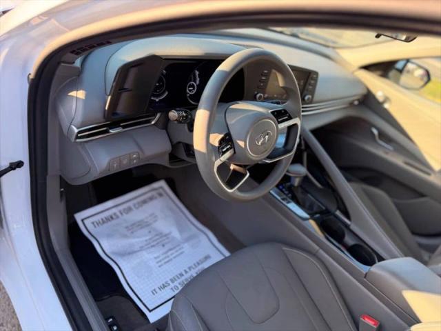 2021 Hyundai Elantra Hybrid Blue
