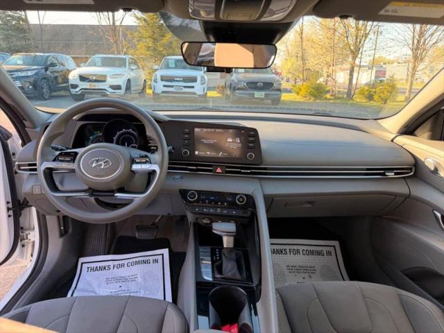 2021 Hyundai Elantra Hybrid Blue