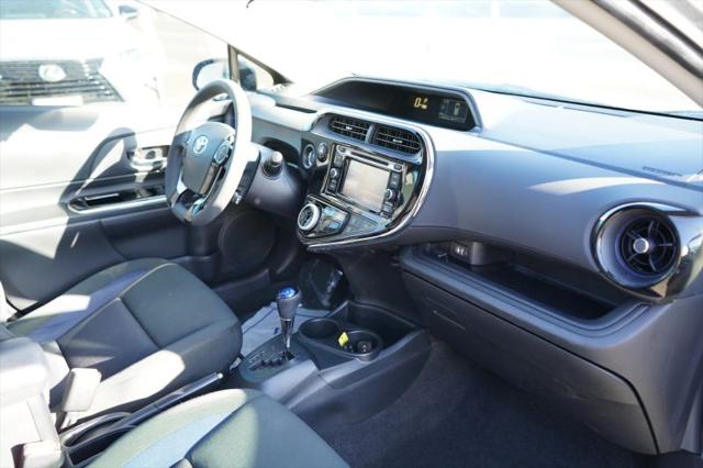 2018 Toyota Prius c Three