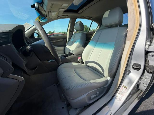 2015 INFINITI Q40 Base