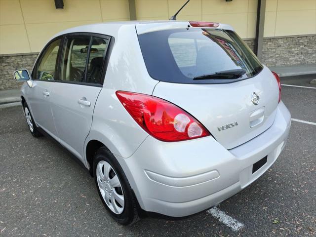 2011 Nissan Versa 1.8S