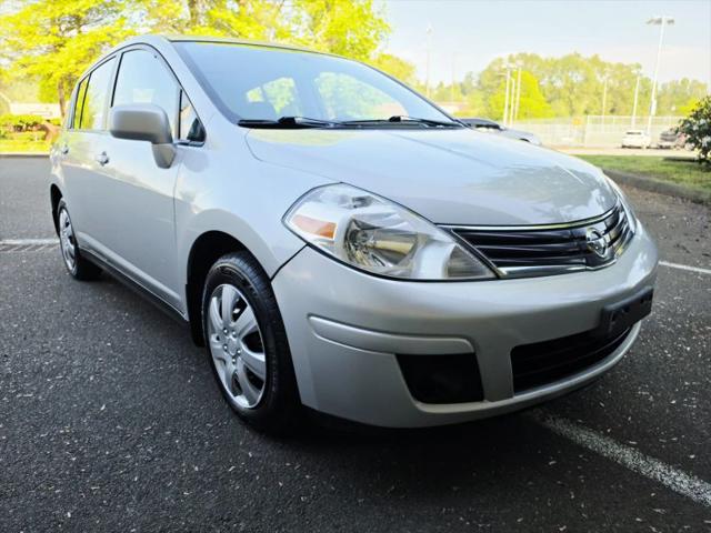 2011 Nissan Versa 1.8S