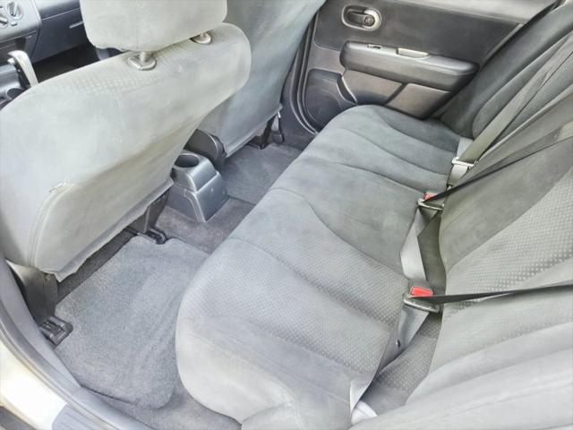 2011 Nissan Versa 1.8S