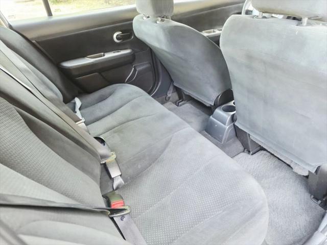 2011 Nissan Versa 1.8S