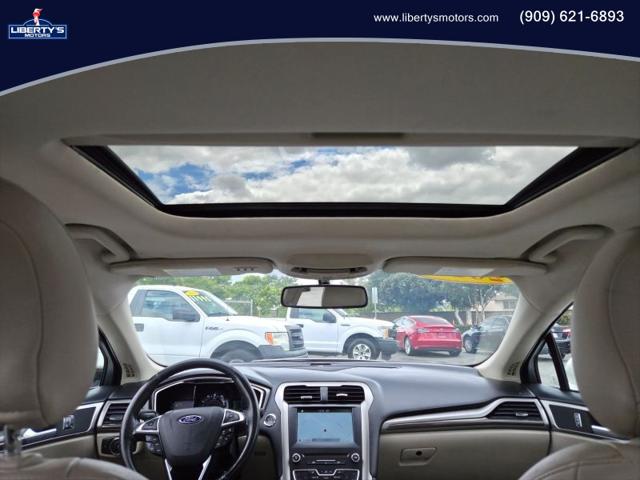 2017 Ford Fusion SE