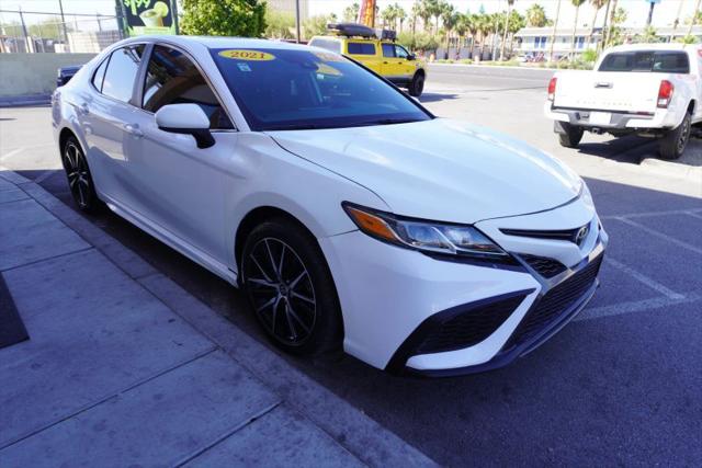 2021 Toyota Camry SE