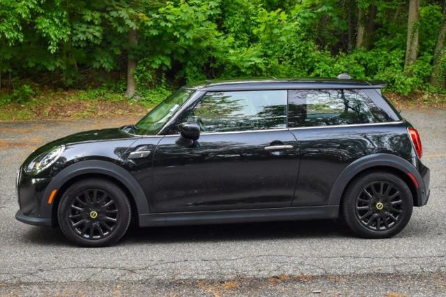 2024 MINI SE Hardtop Cooper