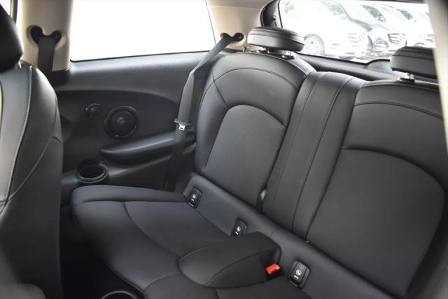 2024 MINI SE Hardtop Cooper