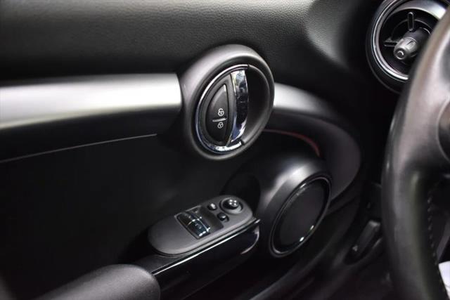 2024 MINI SE Hardtop Cooper