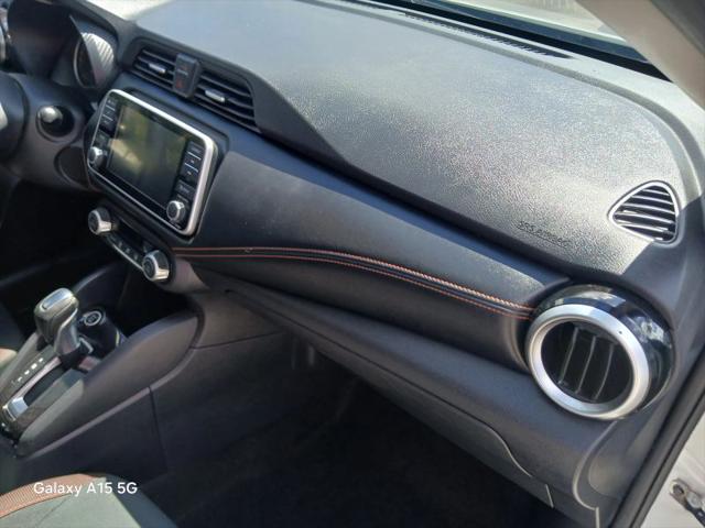 2020 Nissan Versa SR Xtronic CVT