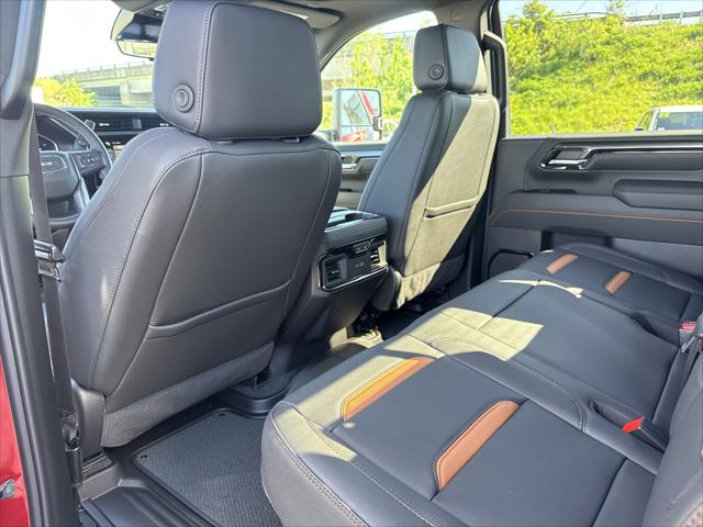 2026 GMC Sierra 2500HD Crew Cab, Standard Bed, AT4, 4WD