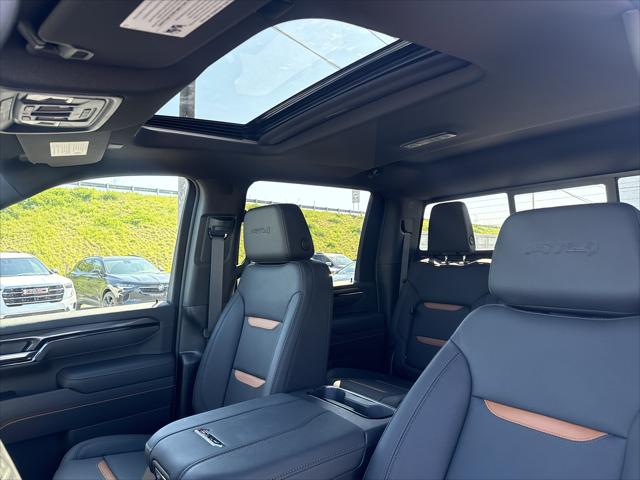 2026 GMC Sierra 2500HD Crew Cab, Standard Bed, AT4, 4WD